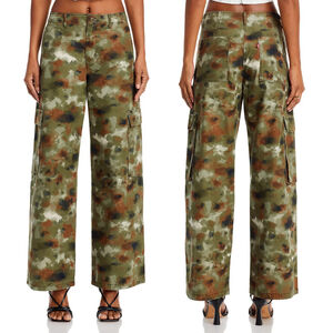 Levi’s Cargo Pants 23 Moss Green Camo Baggy Wide Leg Soft Alternative Utility